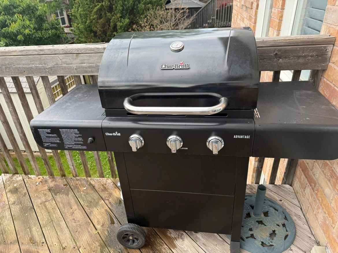 Char-Broil Advantage Gas Grill