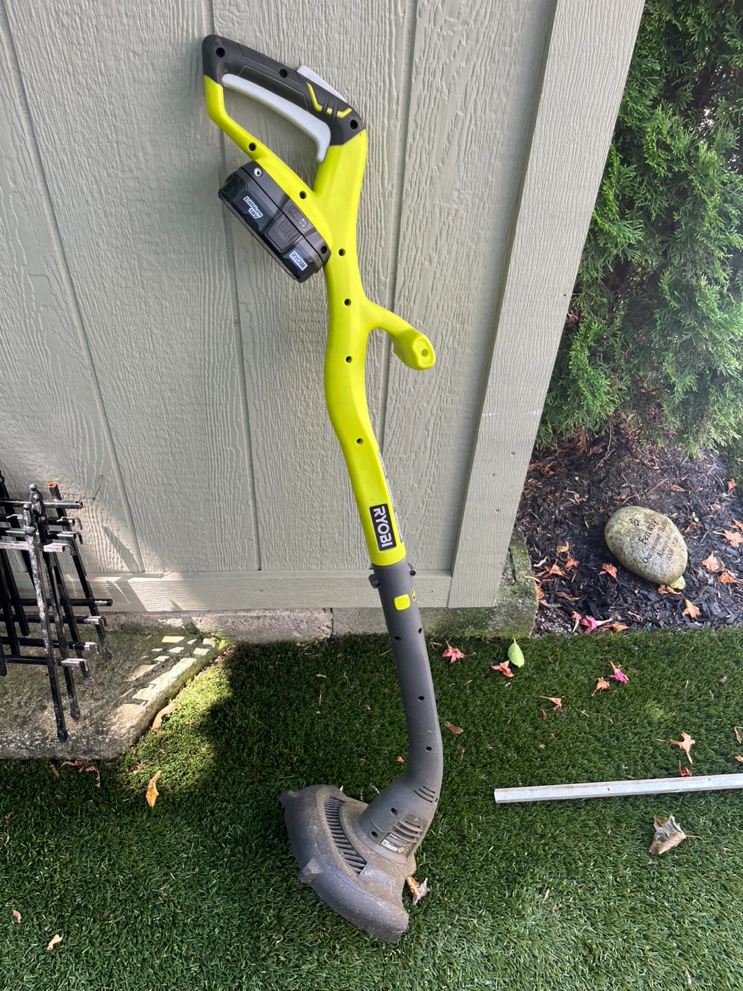 Ryobi Electric Lawn Mower and String Trimmer - photo 4