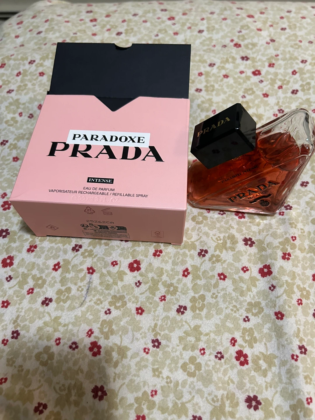Prada Paradoxe Intense