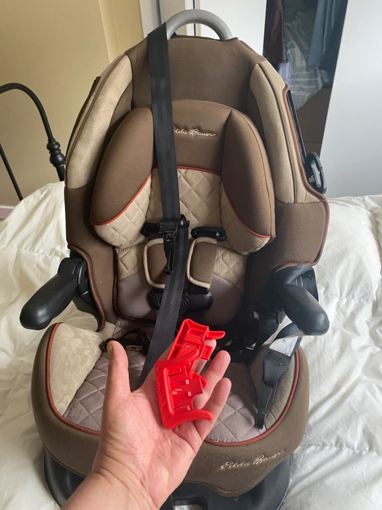 Eddie Bauer Booster Car Seat - photo 2
