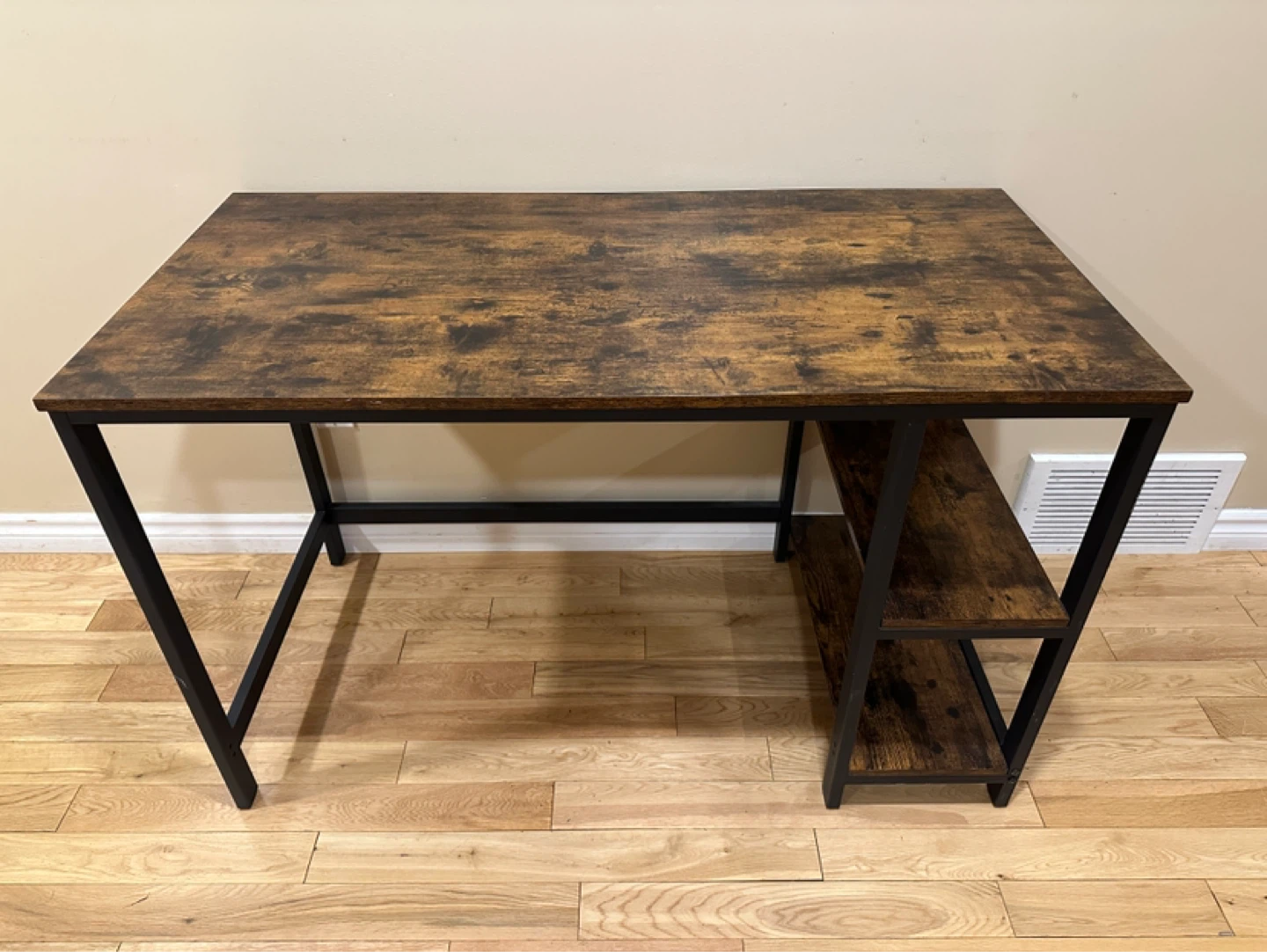 Modern Work / Gaming Desk with Storage Shelves (CAN DELIVER)