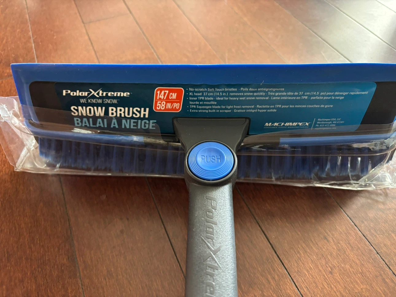 PolarXtreme Snow Brush with Scraper - photo 2