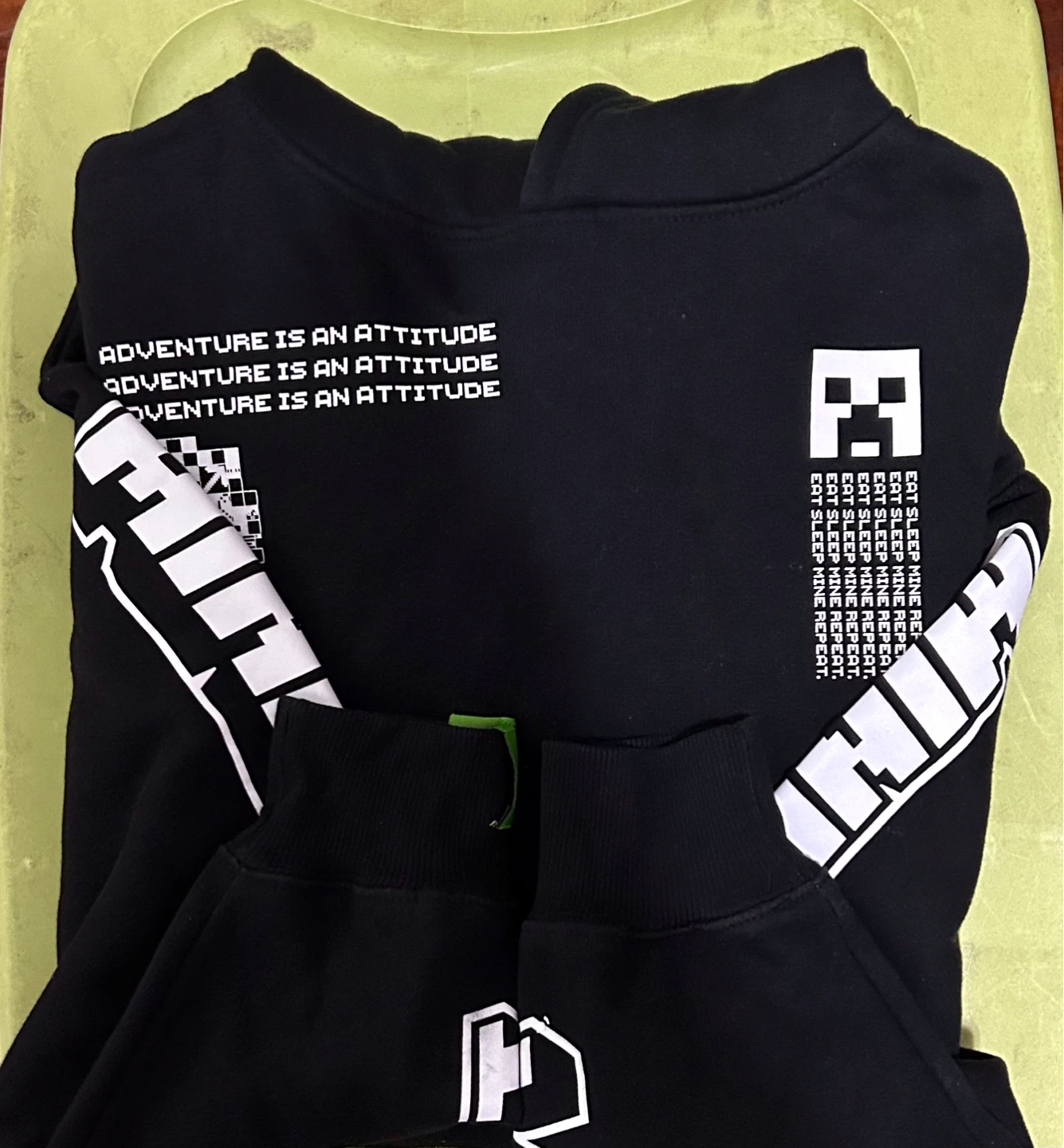 Zara Black Minecraft Hoodie Size 13-14