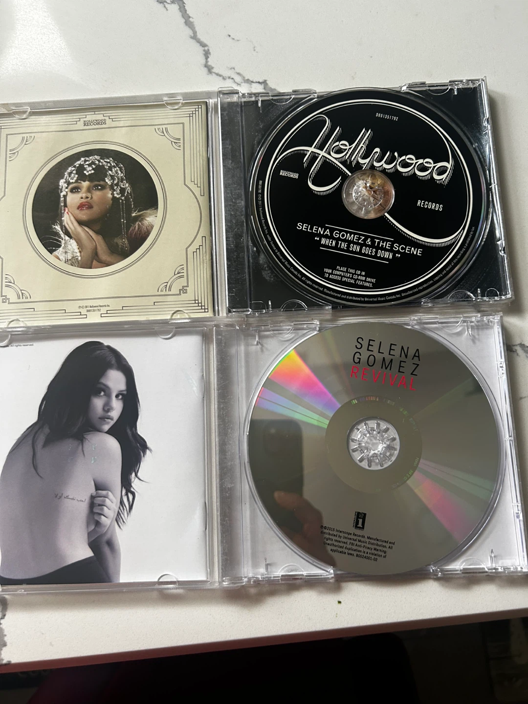 Selena Gomez & The Scene CDs: Revival and When the Sun Goes Down - photo 3