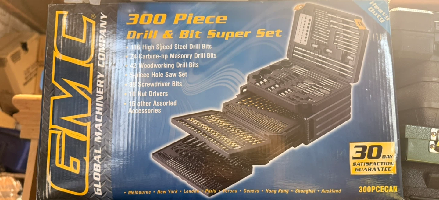 GMC 300 Piece Drill & Bit Super Set