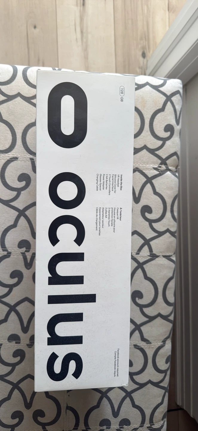 Oculus Quest 2 128GB VR Headset - photo 2