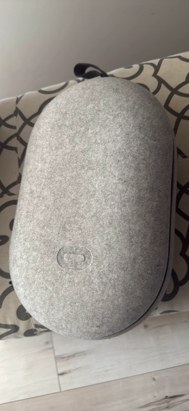 Oculus Quest 2 128GB VR Headset - photo 5