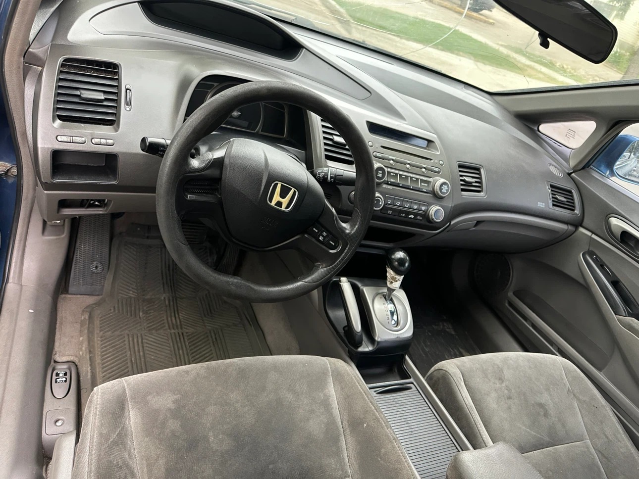 Blue Honda Civic Sedan - photo 3
