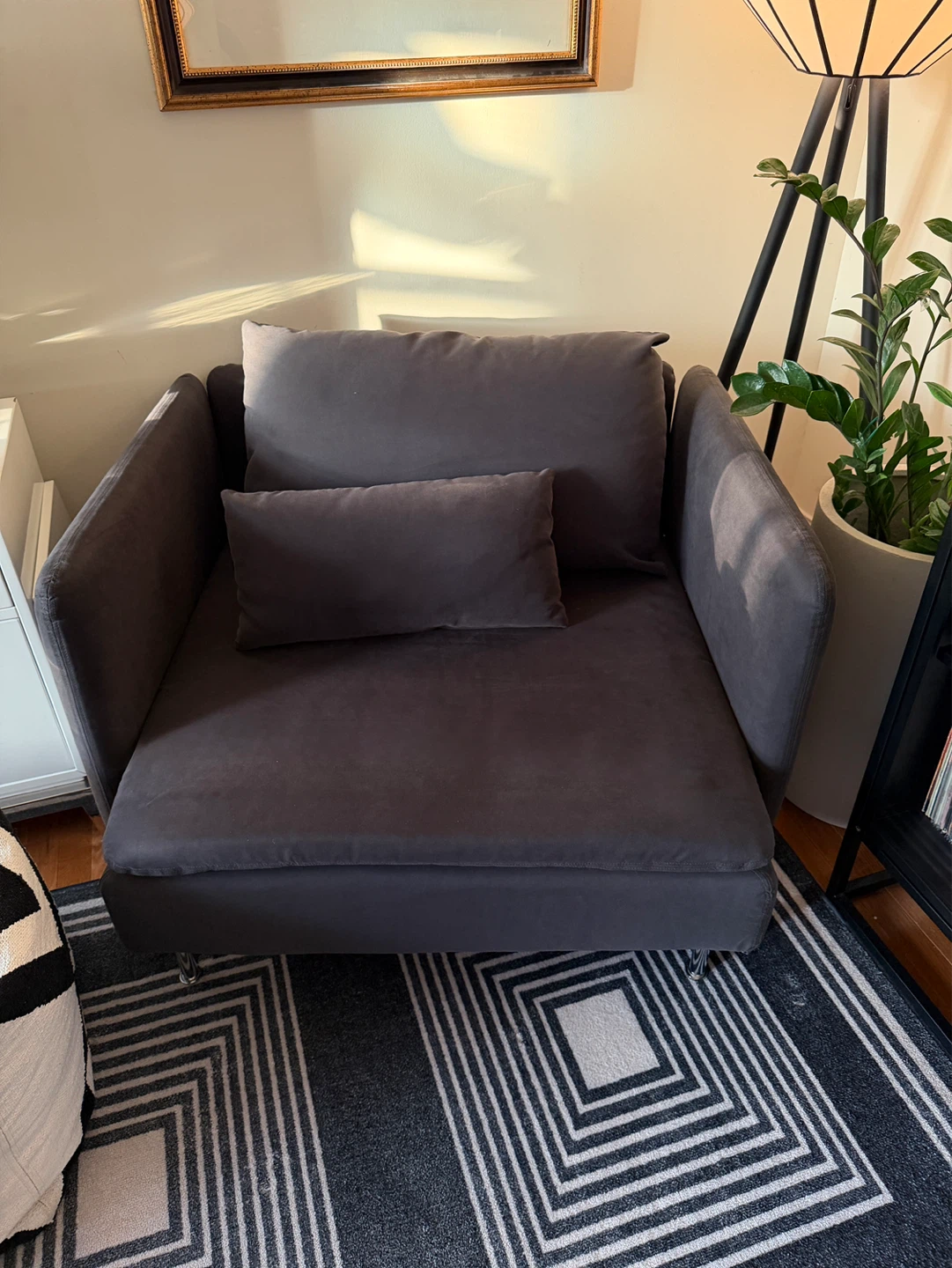 Pair of IKEA Soderhamn Arm Chairs - photo 3