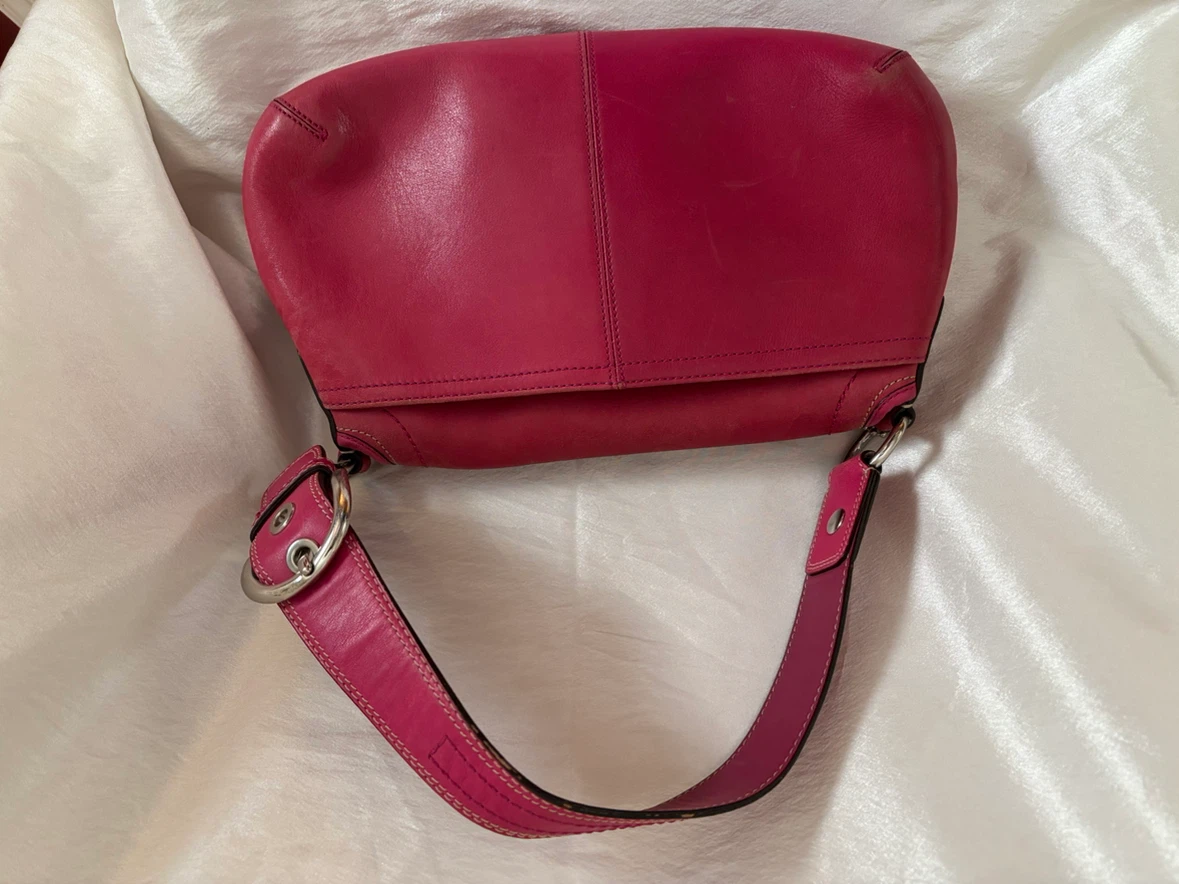 Coach Pink Leather Shoulder Bag - photo 2