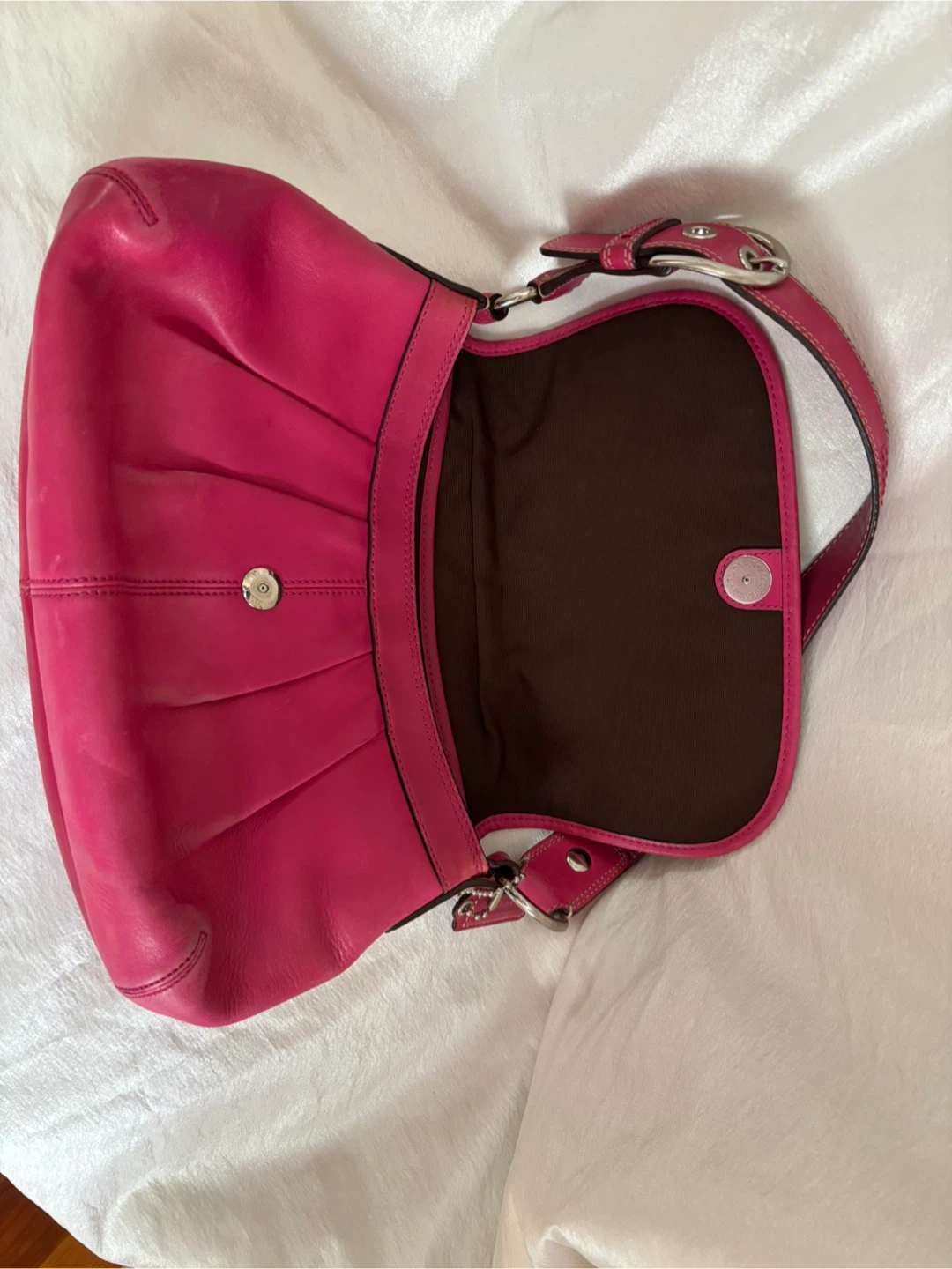Coach Pink Leather Shoulder Bag - photo 3