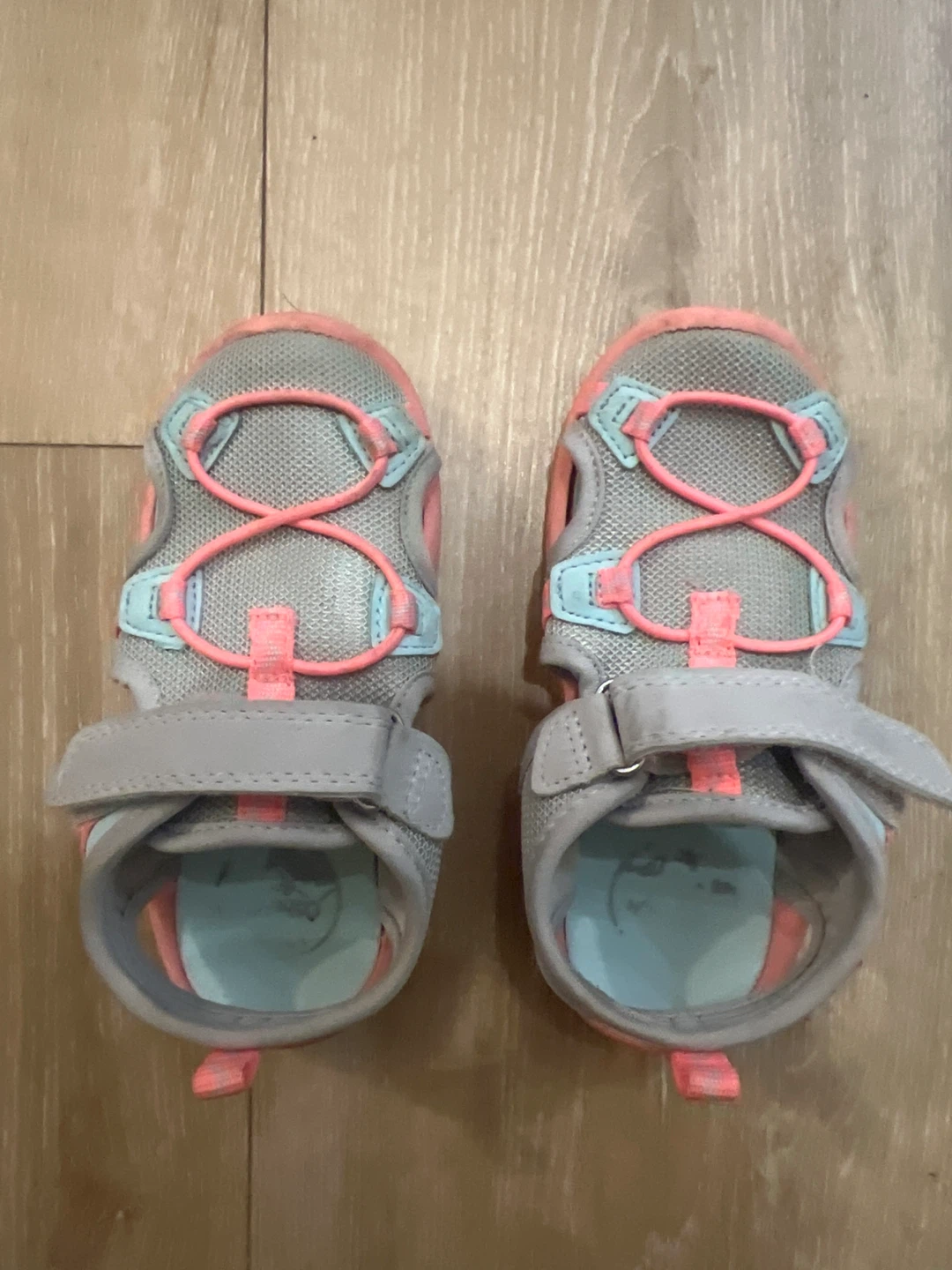 OshKosh B'gosh Kids Sandals Size 9M