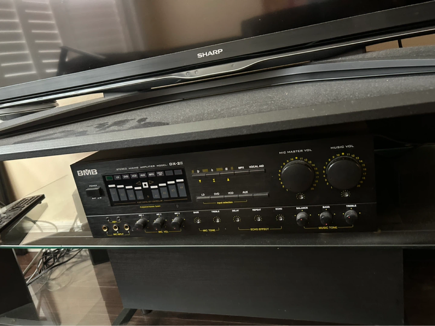 BMB DX-211 Stereo Mixing Amplifier