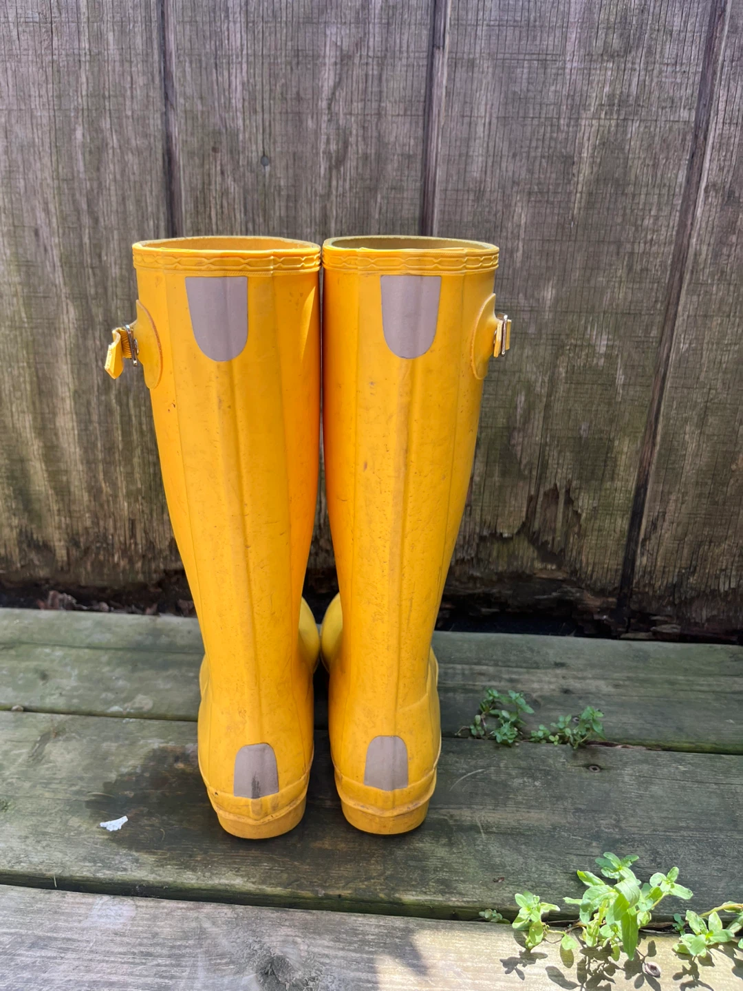 Hunter Yellow Rain Boots - Size 3 Big Kids/ 5 Women’s - photo 2