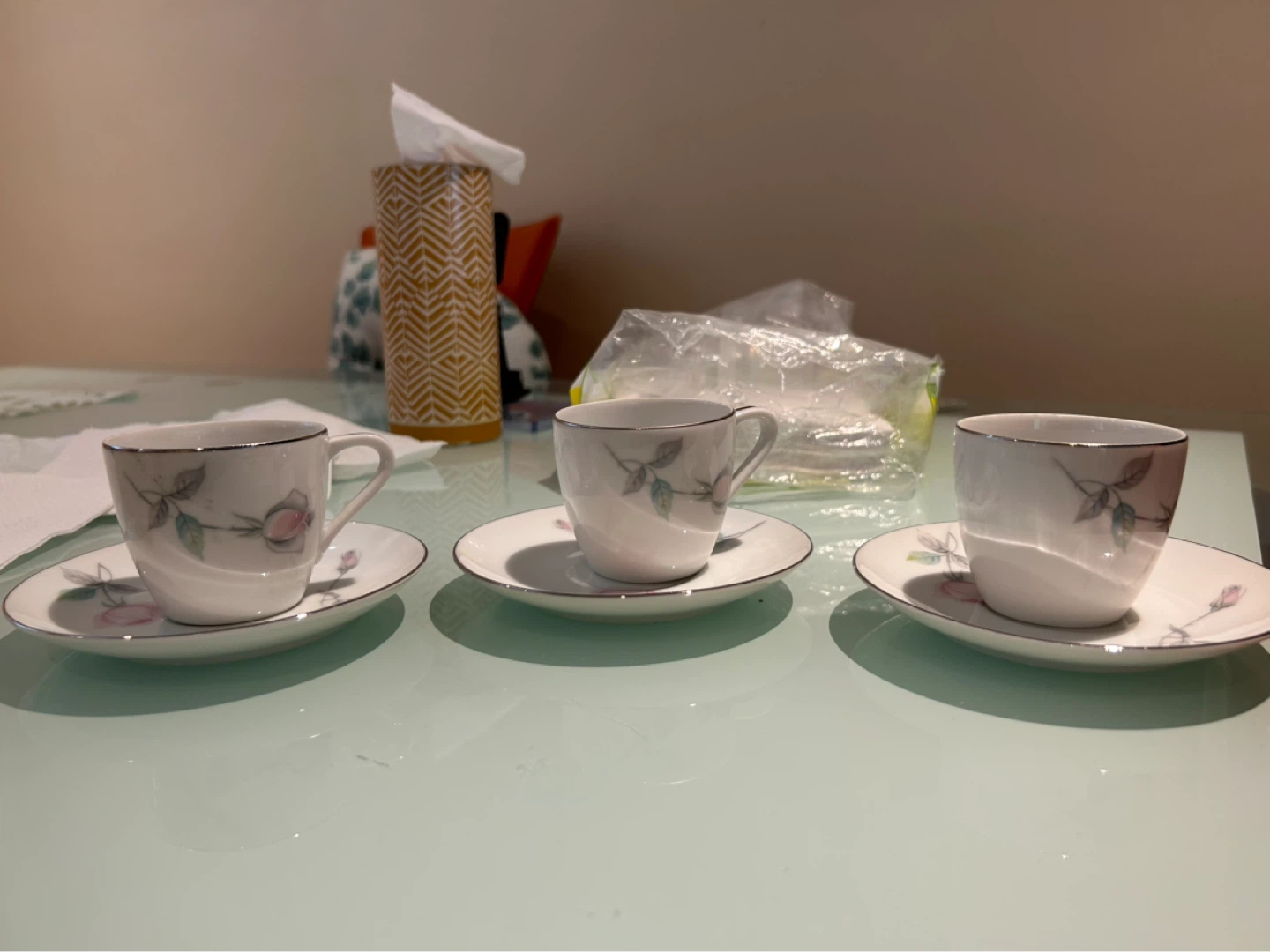 3 Songo Espresso Cups and Saucers