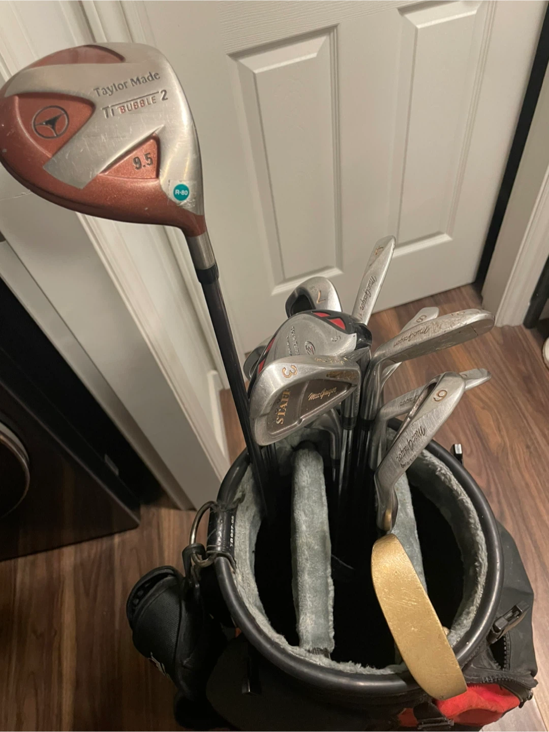 MacGregor & Taylor Made Golf Club Set with Bag - photo 3
