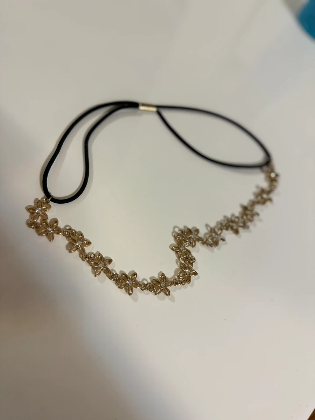 Gold Tone Flower Chain choker