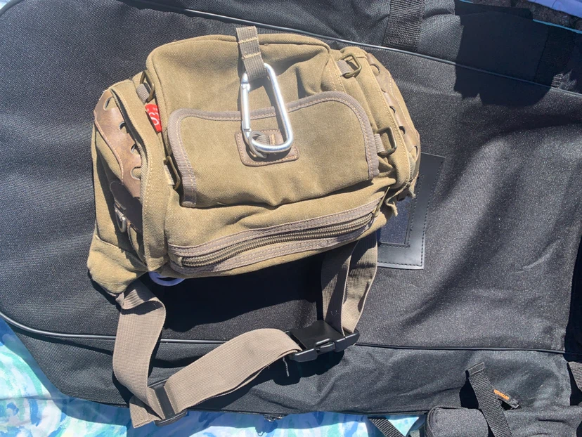Olive Green Canvas Bag w/Carabiner Clip