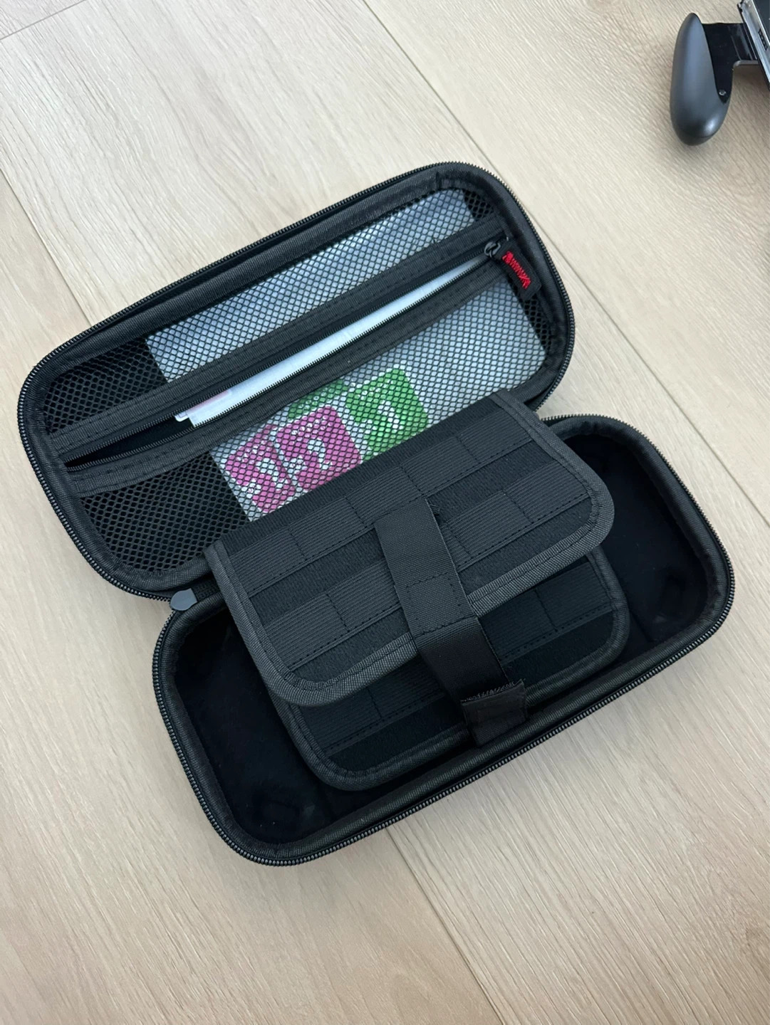 Nintendo Switch 1 V2 Bundle with Accessories - photo 5
