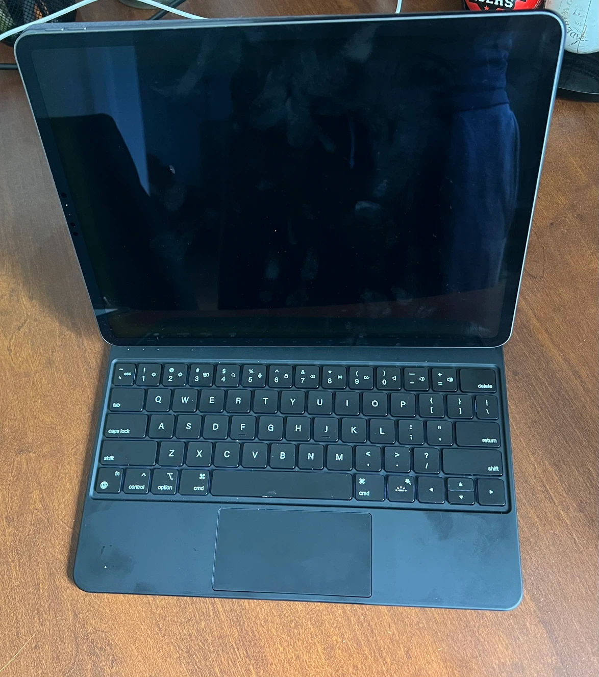 Apple iPad Pro 12.9 3rd Gen 256gb with Magic Keyboard