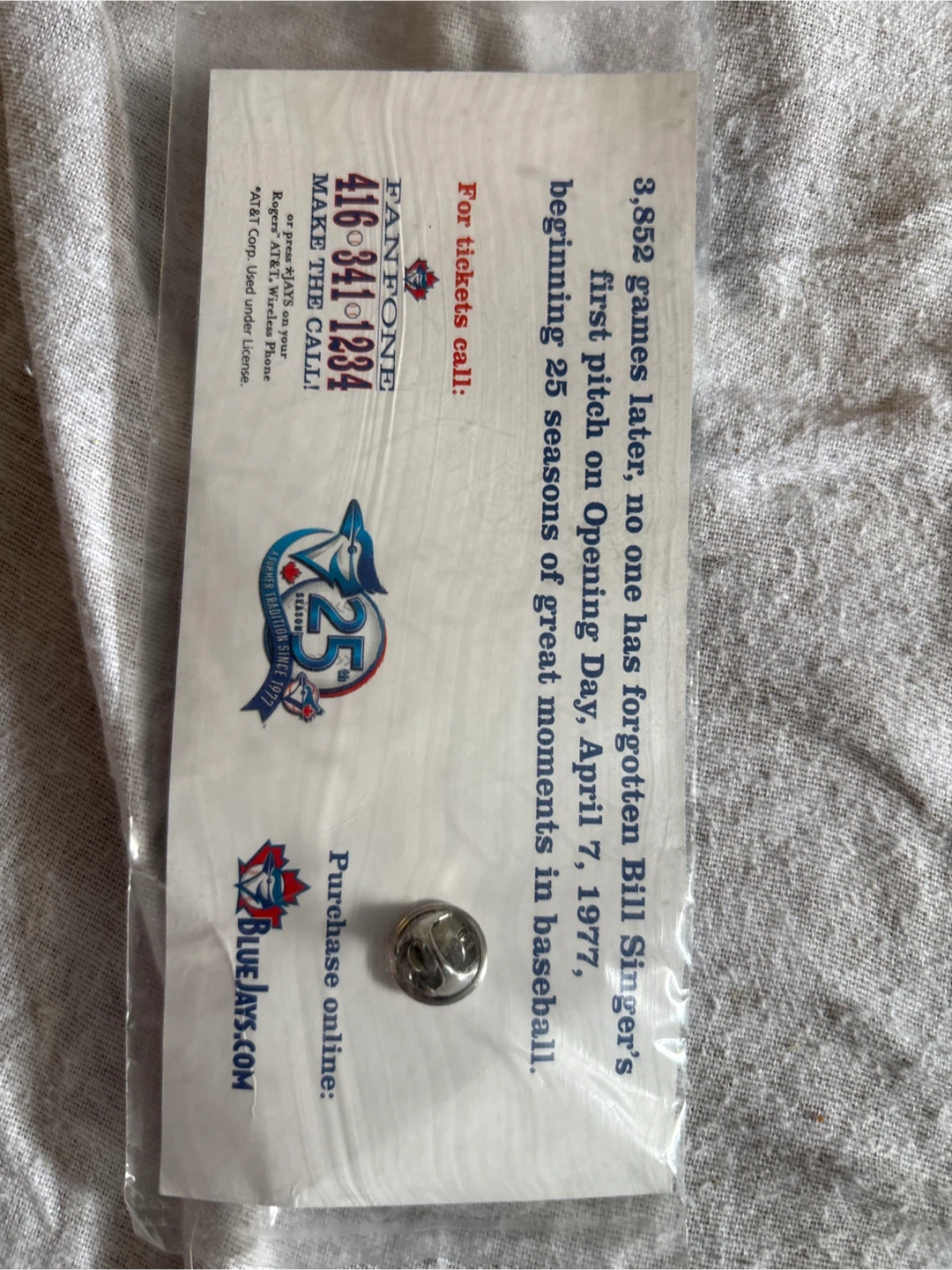 Toronto Blue Jays 25th Anniversary SOX Pin - photo 3