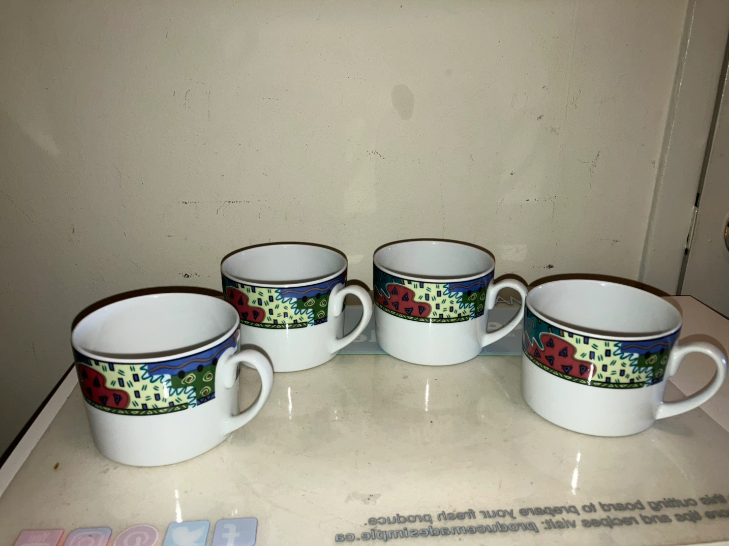 Christopher Stuart YO239 Boundaries Fine China Cups (Set of 4)