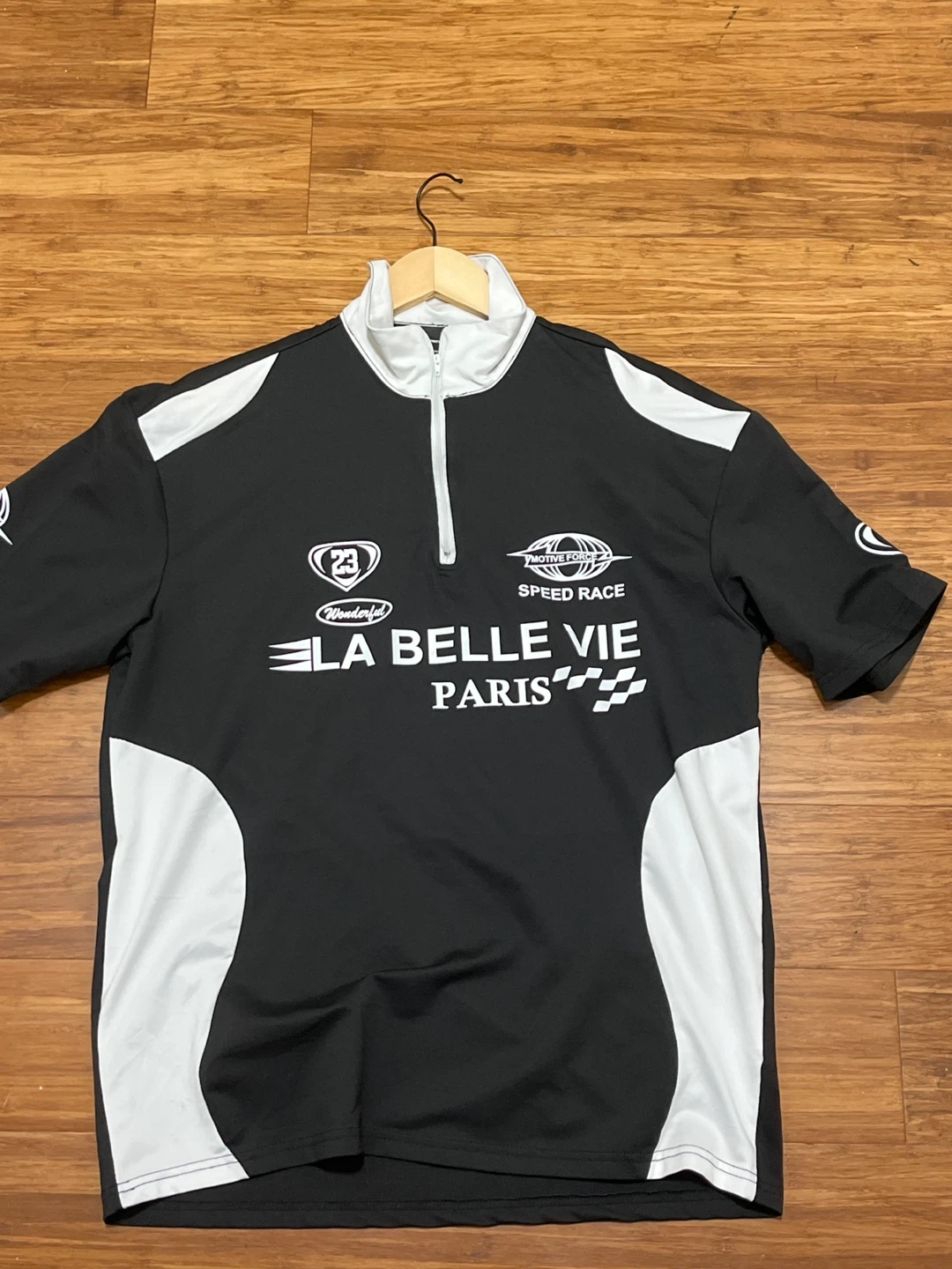 Manfinity "La Belle Vie Paris" Speed Race Shirt - Size M