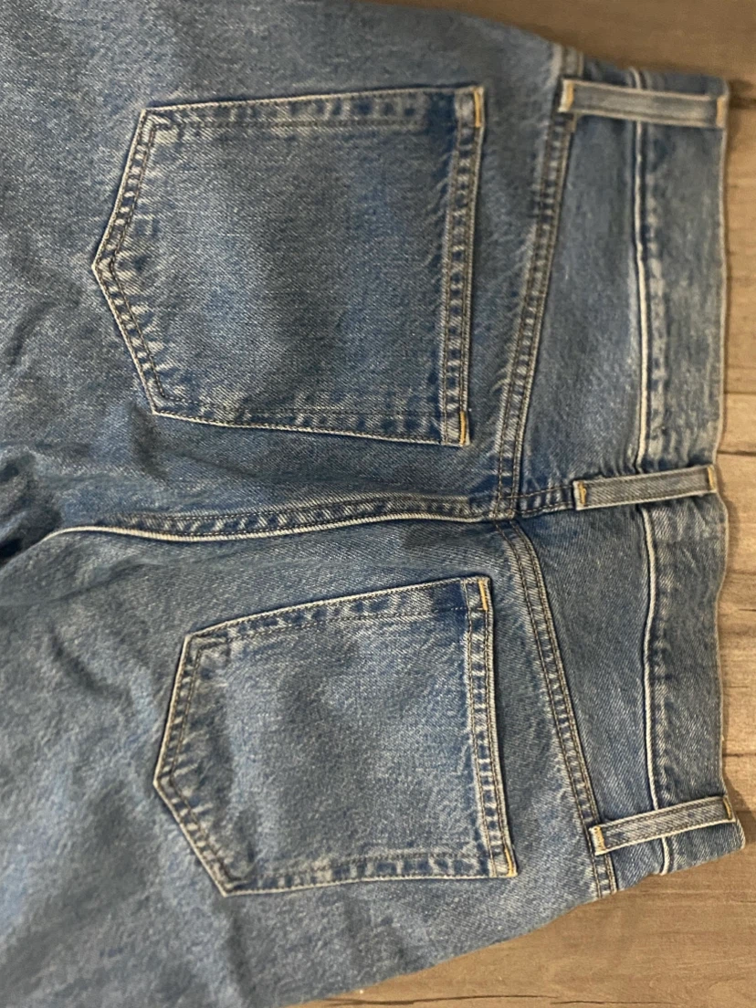 ARITZIA Sun-deh Women's Jeans Size 2 - photo 3