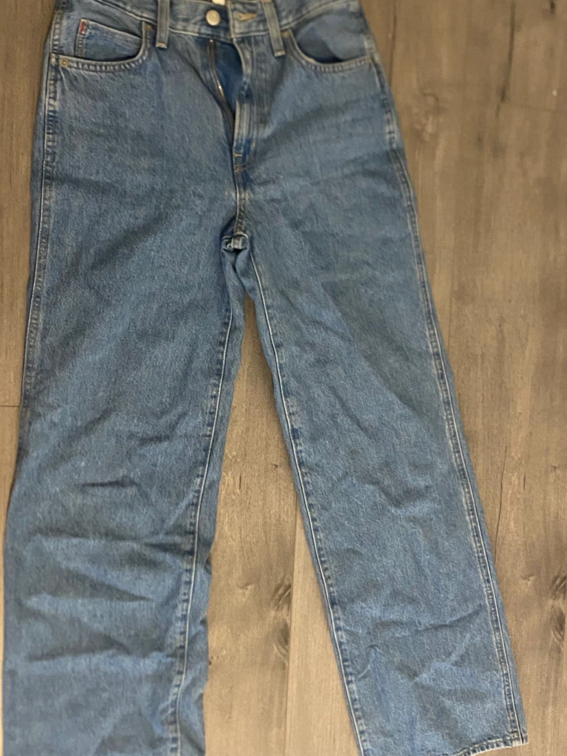 ARITZIA Sun-deh Women's Jeans Size 2 - photo 4