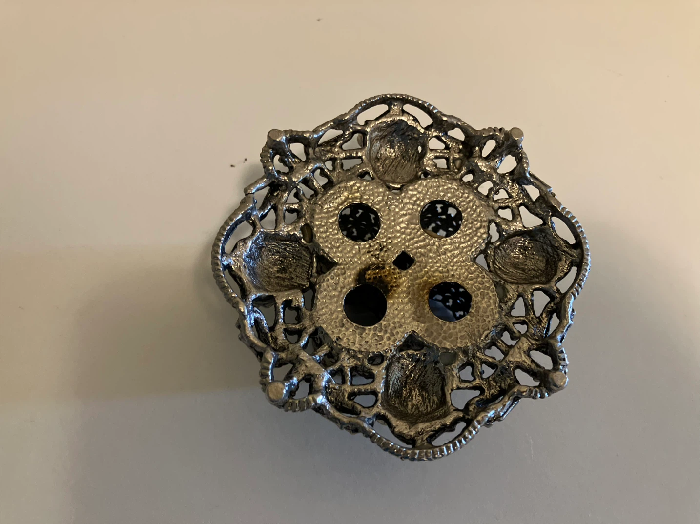 Vintage Ornate Lipstick Holder Stand - photo 4