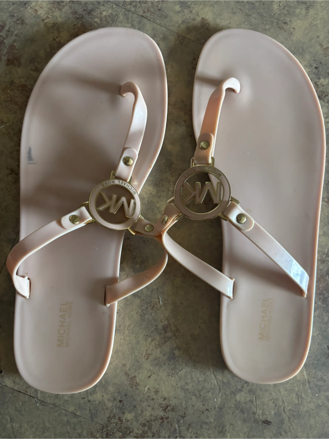 Michael Kors Pink Jelly Thong Sandals - photo 3