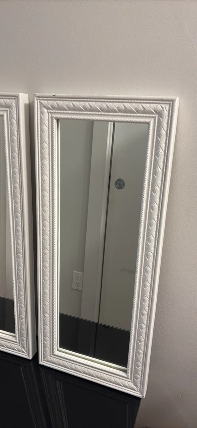 Set of 2 White Framed Wall Mirrors - photo 3