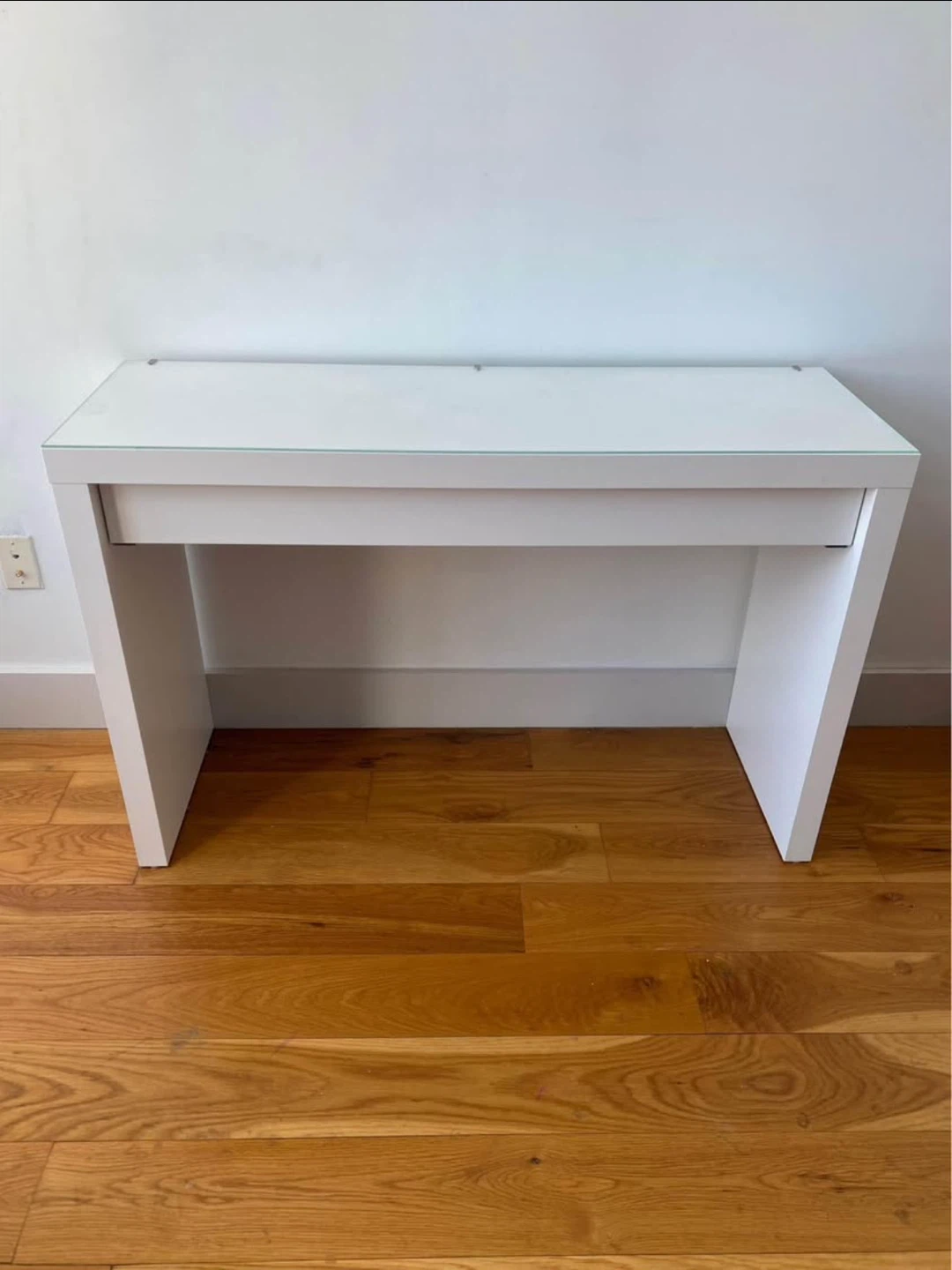 IKEA MALM Dressing Table - White - photo 2