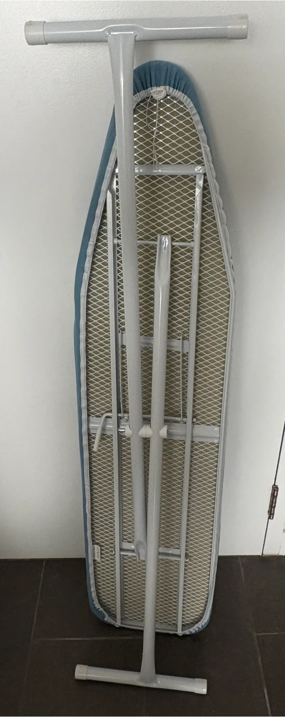 Ironing board - photo 2