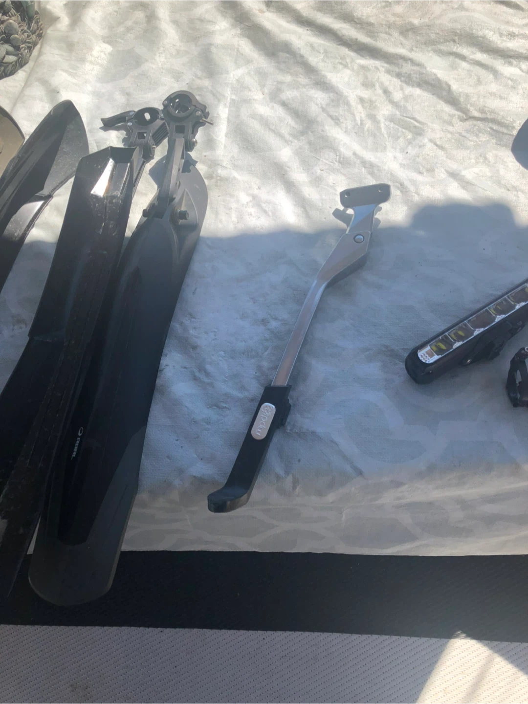 LED Bicycle Light Set with Mount - photo 2