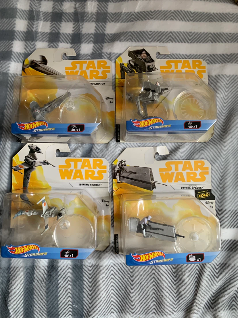 Hot Wheels Star Wars Starships Collection