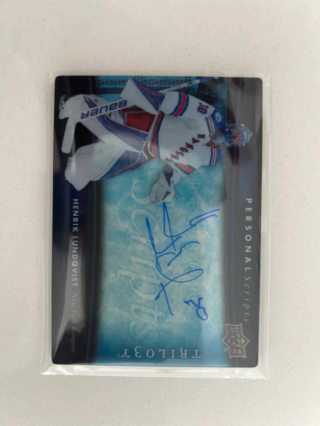 Upper Deck Henrik Lundqvist 2017-18 Trilogy Hockey Card - photo 3