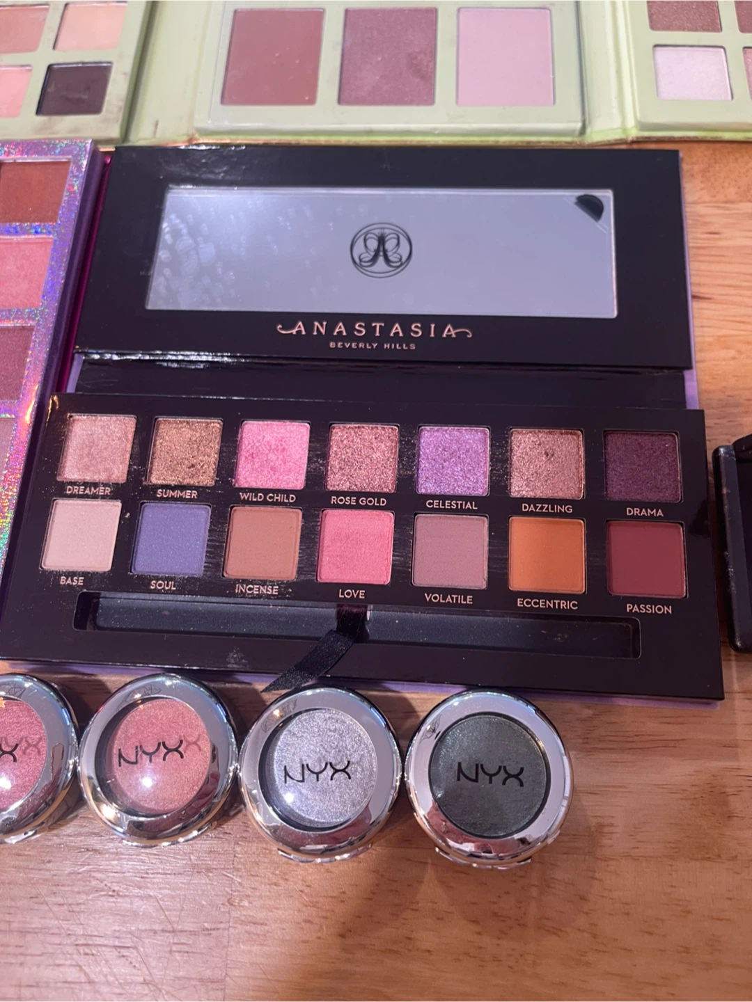 Anastasia Beverly Hills & NYX Eyeshadow Palettes and Singles - photo 5