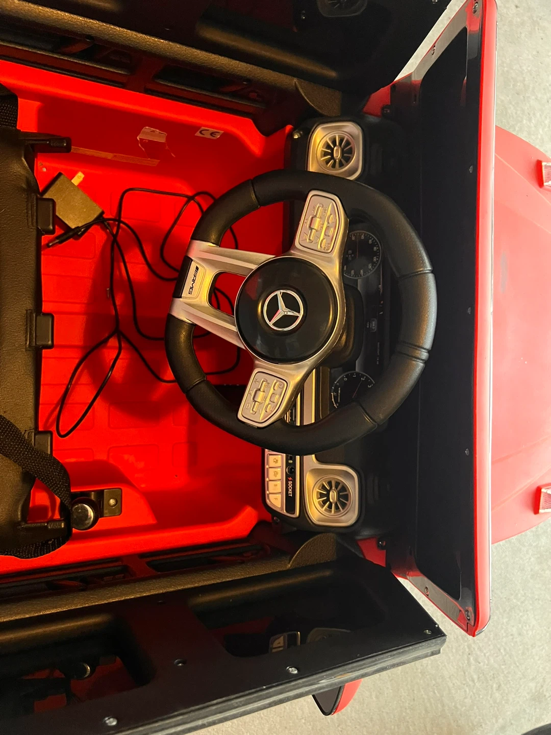 Red Ride-On Mercedes G-Wagon for Kids - photo 4