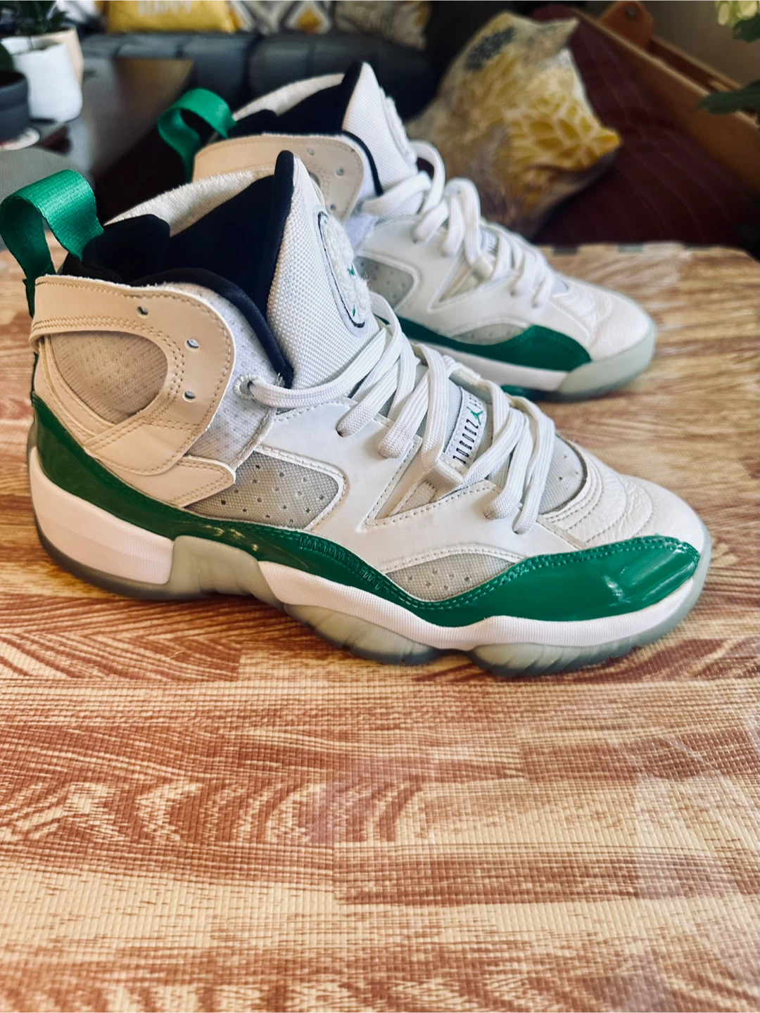 Jordan 11 CMFT Low White Green Mens Size 10 - photo 2