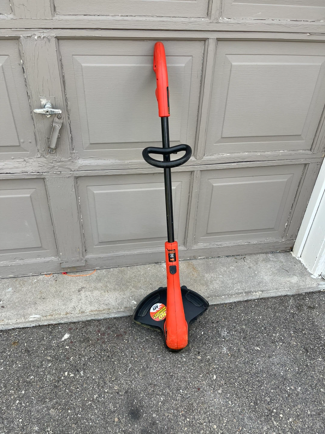 Black & Decker Electric String Trimmer - photo 3