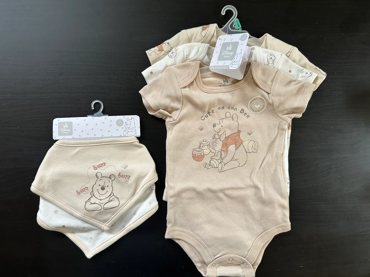 Disney Baby Winnie the Pooh Onesie and Bib Set