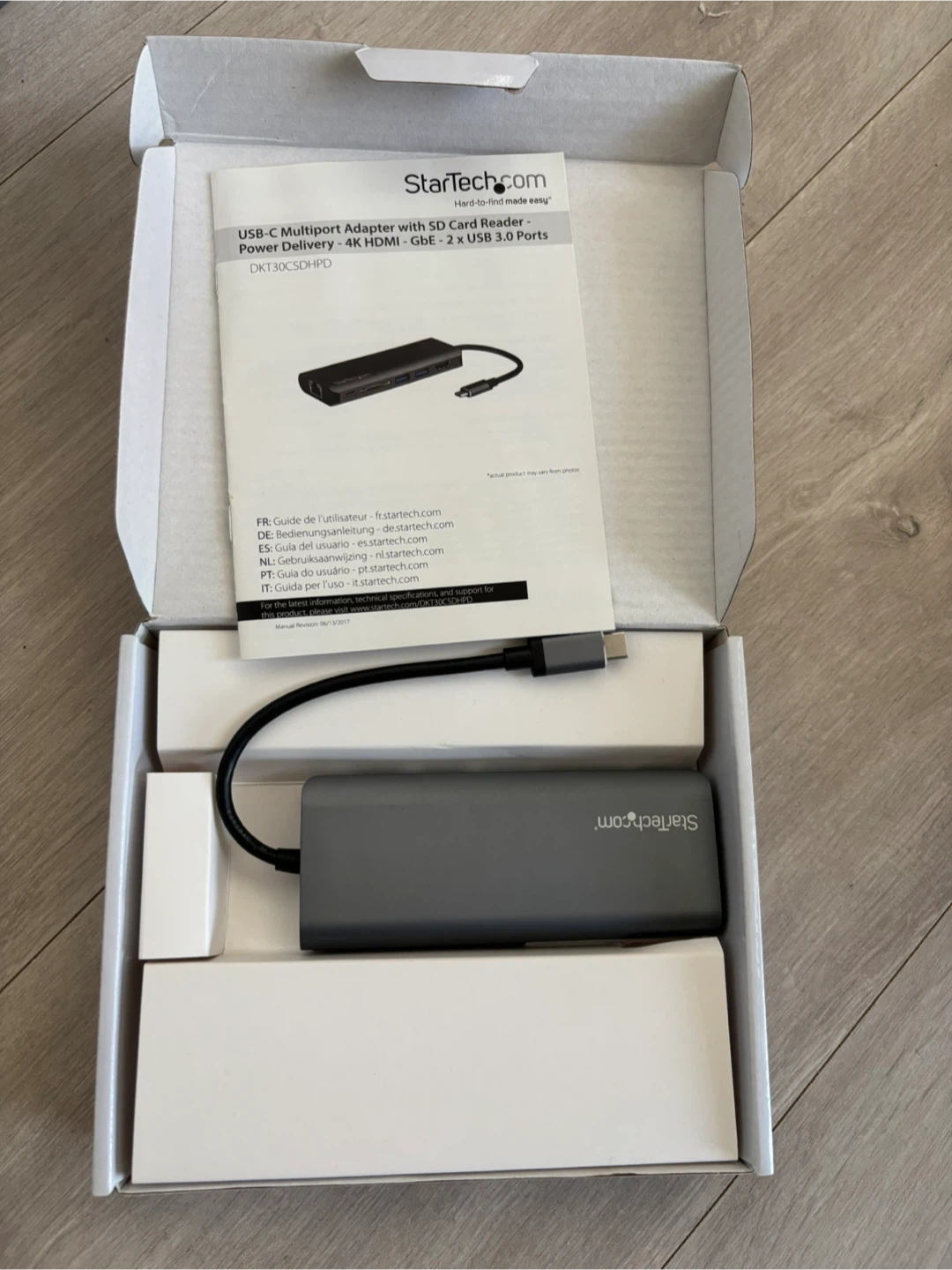 StarTech.com USB-C Multiport Adapter with SD Card Reader