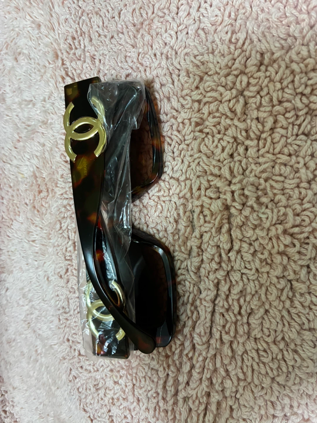 CHANEL Sunglasses - photo 2