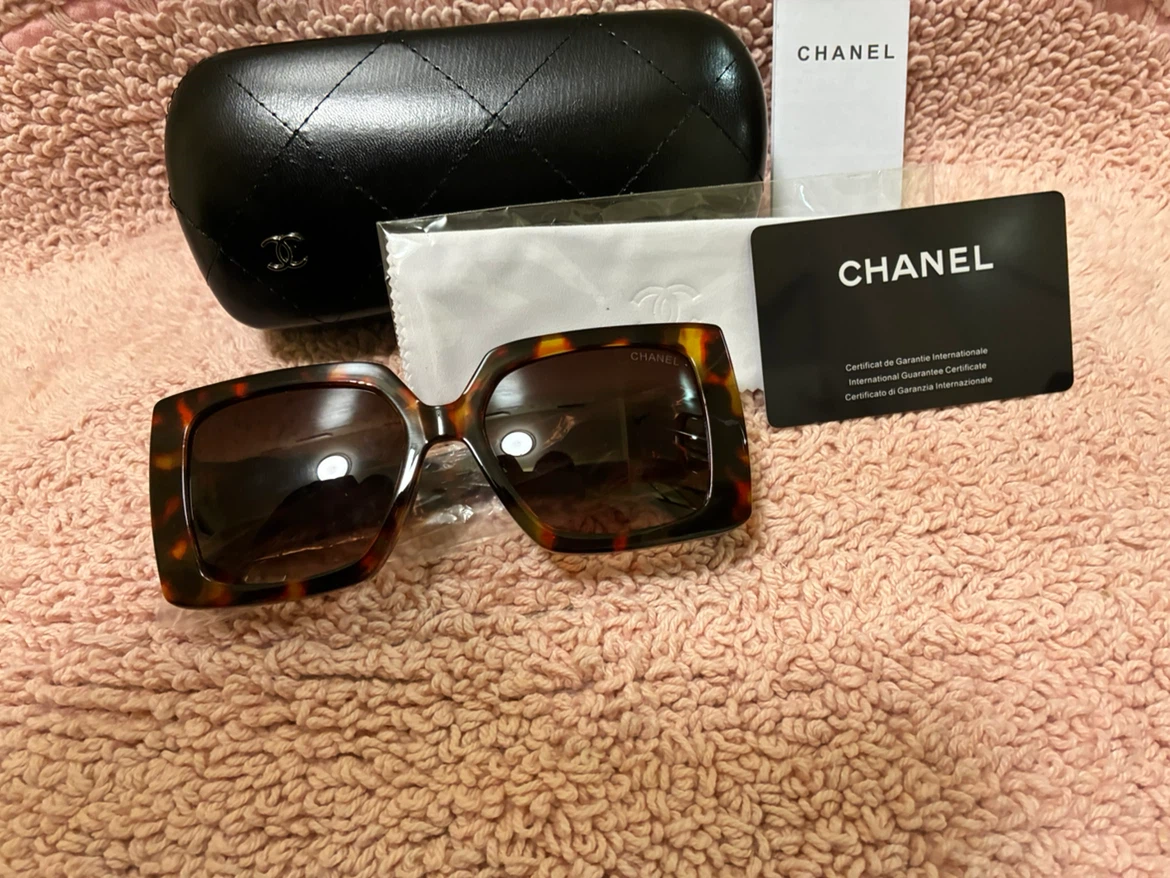 CHANEL Sunglasses - photo 4