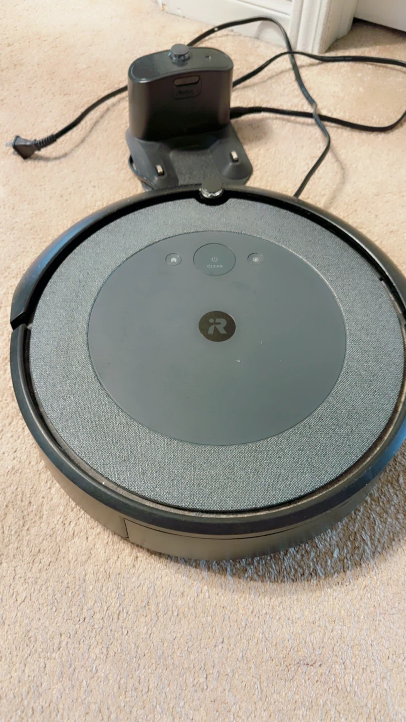 iRobot Roomba Robot Vacuum with Charging Dock