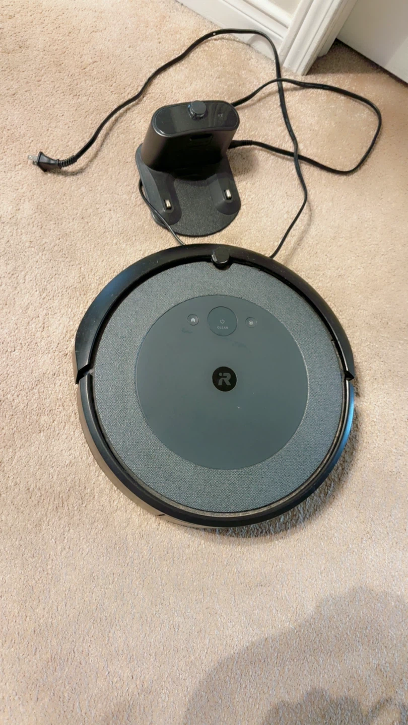 iRobot Roomba Robot Vacuum with Charging Dock - photo 2
