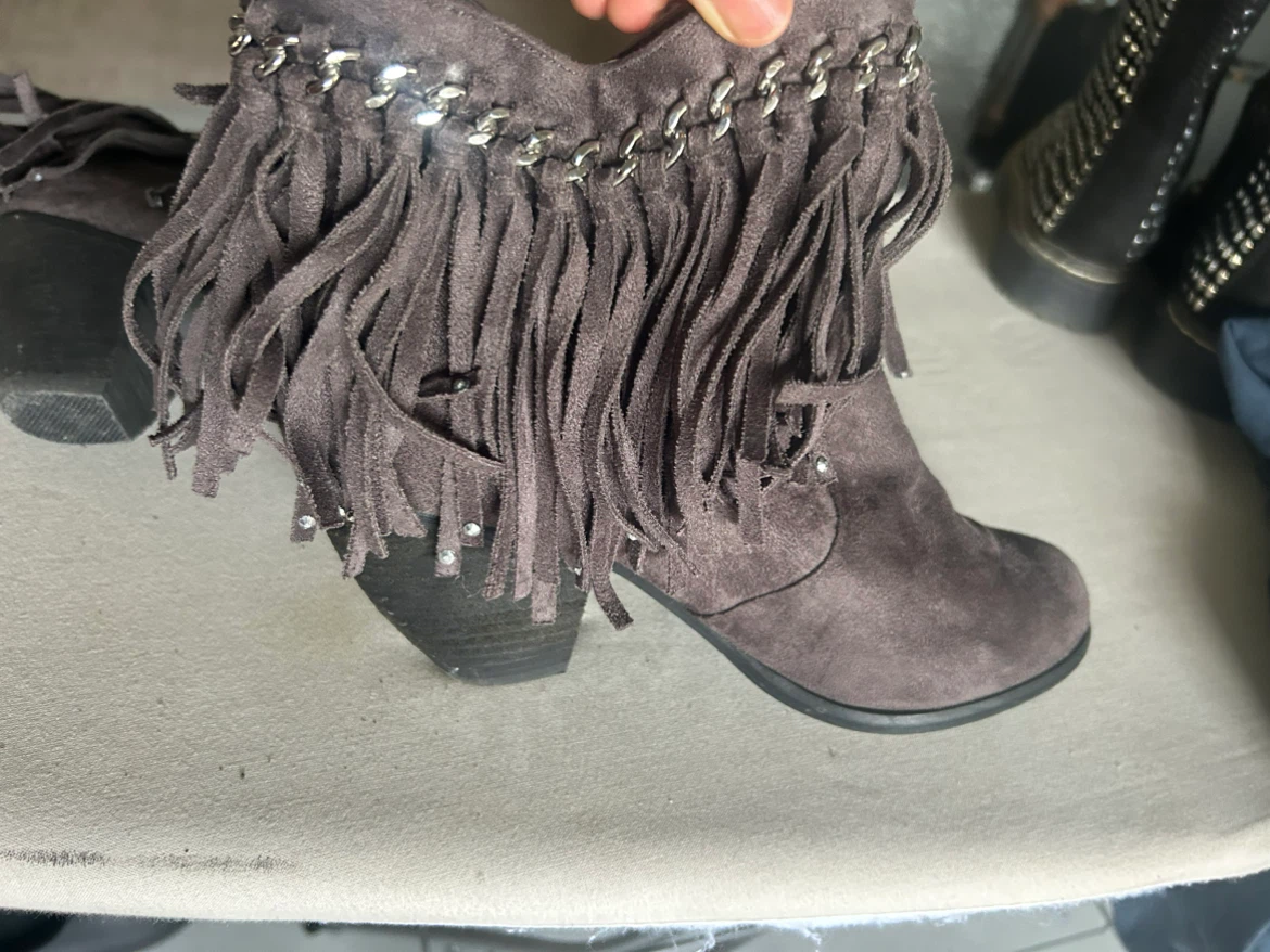 Women's Grey Suede Fringe Boots