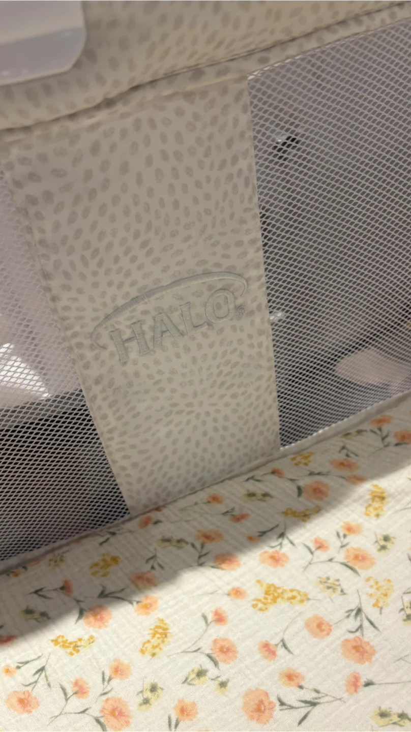 Halo Bassinet Swivel Sleeper
