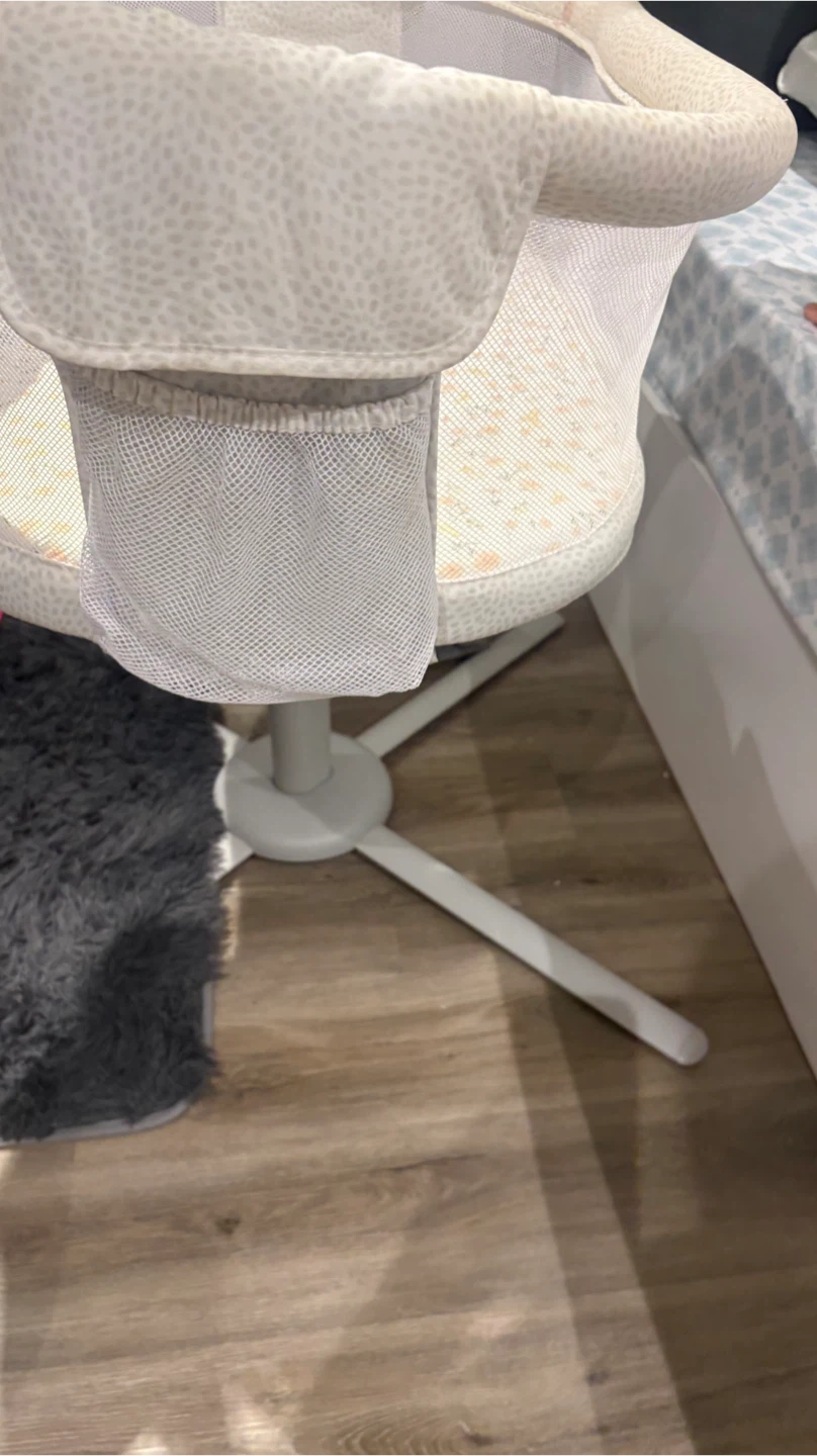Halo Bassinet Swivel Sleeper - photo 5